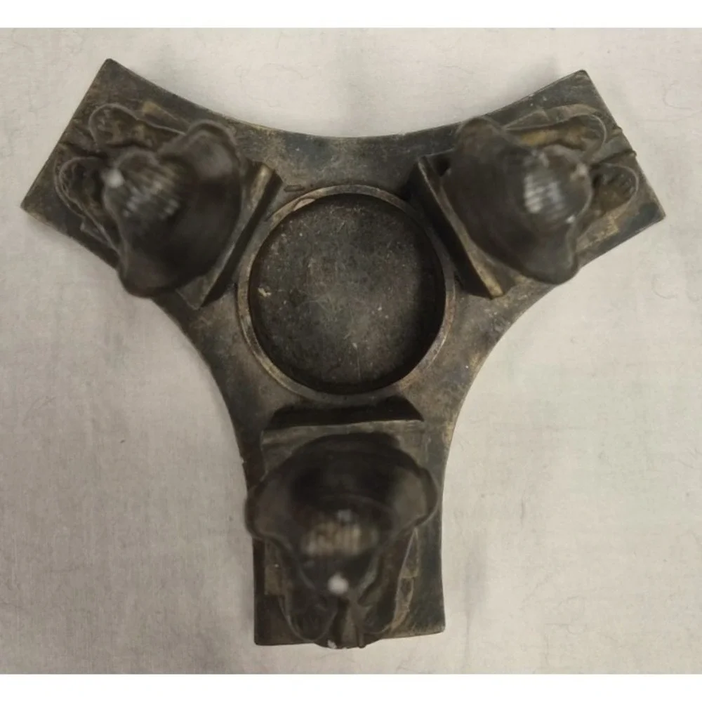 Three Egyptian Statues Candle‎ Holder